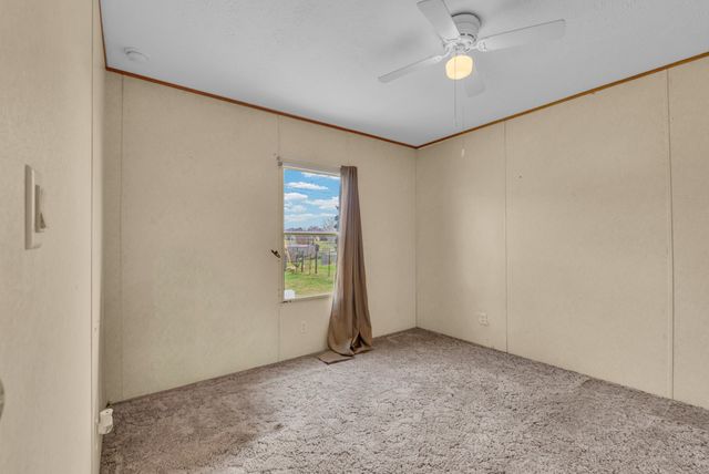 137 Parrish Ln, Sparta, TN 38583