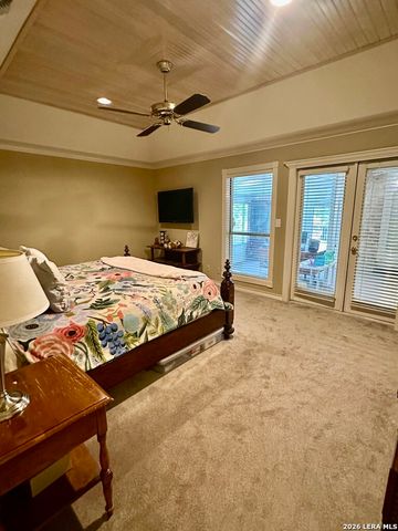 15502 CLOVER RDG, San Antonio, TX 78248