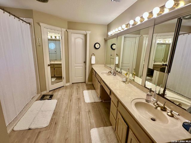 15502 CLOVER RDG, San Antonio, TX 78248