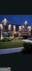 1952 Poplar Falls Avenue, Lithonia, GA 30058