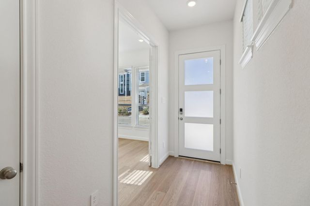 708 Topwater Trail, Kemah, TX 77565