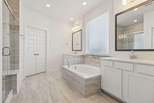 708 Topwater Trail, Kemah, TX 77565