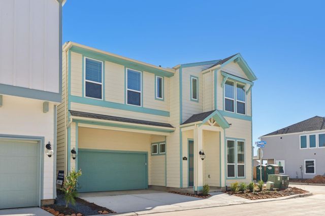 708 Topwater Trail, Kemah, TX 77565