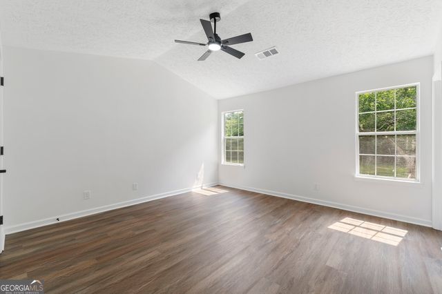 85 Settlers Mill Run, Hiram, GA 30141