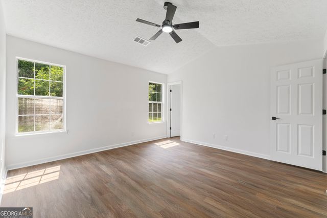 85 Settlers Mill Run, Hiram, GA 30141