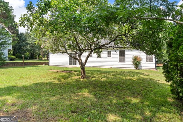 85 Settlers Mill Run, Hiram, GA 30141