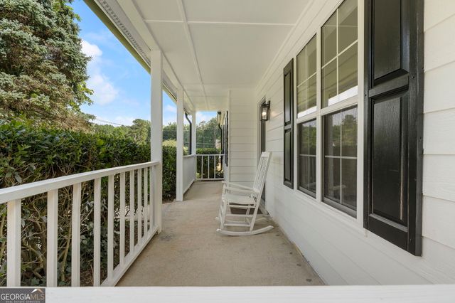 85 Settlers Mill Run, Hiram, GA 30141