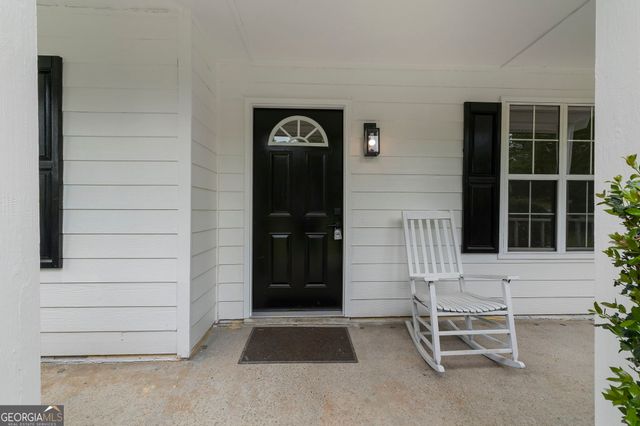 85 Settlers Mill Run, Hiram, GA 30141