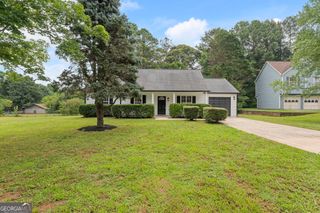 85 Settlers Mill Run, Hiram, GA 30141