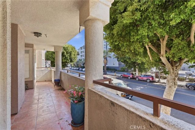 801 Pine 104, Long Beach, CA 90813