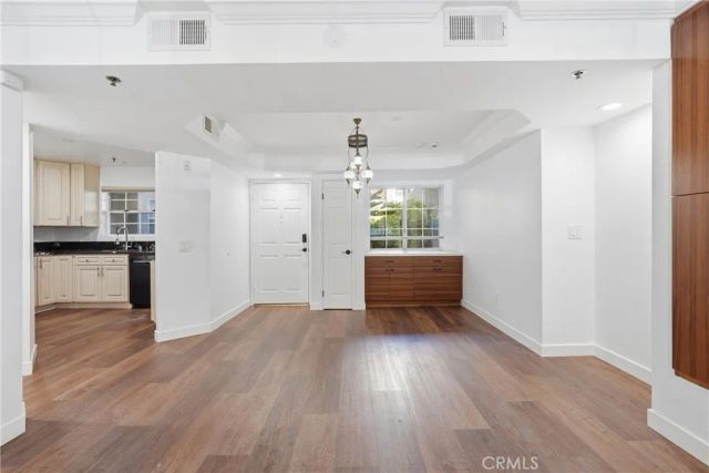 801 Pine 104, Long Beach, CA 90813