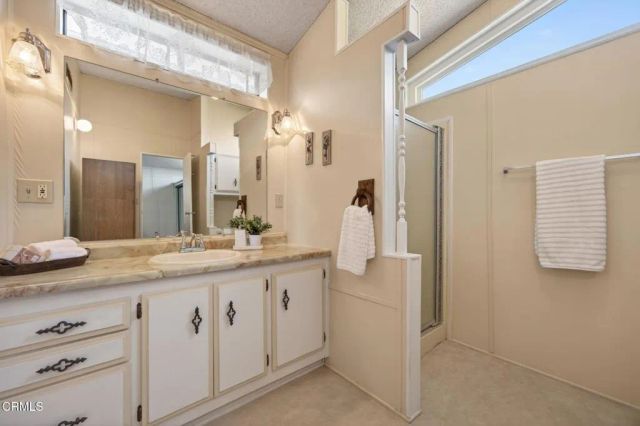 3 Poinsettia Gardens Drive 3, Ventura, CA 93004
