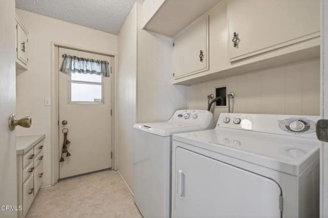 3 Poinsettia Gardens Drive 3, Ventura, CA 93004