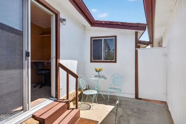 3 Poinsettia Gardens Drive 3, Ventura, CA 93004
