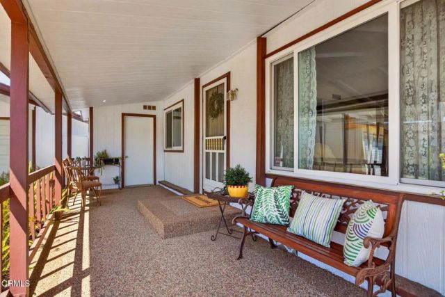 3 Poinsettia Gardens Drive 3, Ventura, CA 93004
