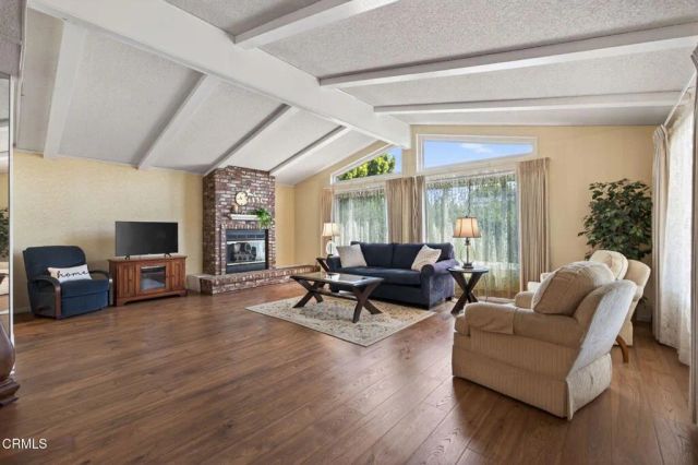 3 Poinsettia Gardens Drive 3, Ventura, CA 93004