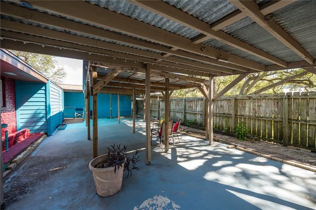 2093 Tiner Lane, Ingleside, TX 78362