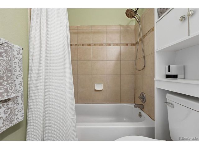 2245 W Vassar Ave, Englewood, CO 80110