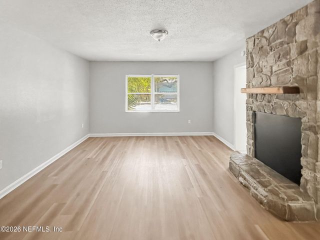 4515 SPRING GLEN Road, Jacksonville, FL 32207