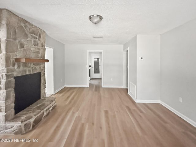 4515 SPRING GLEN Road, Jacksonville, FL 32207