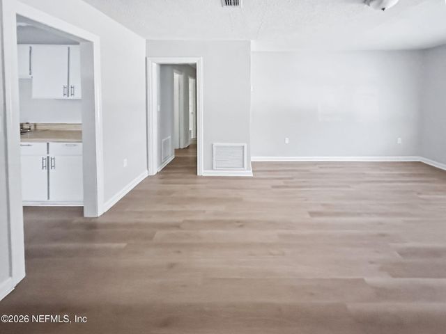 4515 SPRING GLEN Road, Jacksonville, FL 32207