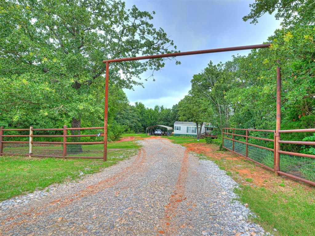 15251 E Waterloo Road, Arcadia, OK 73007