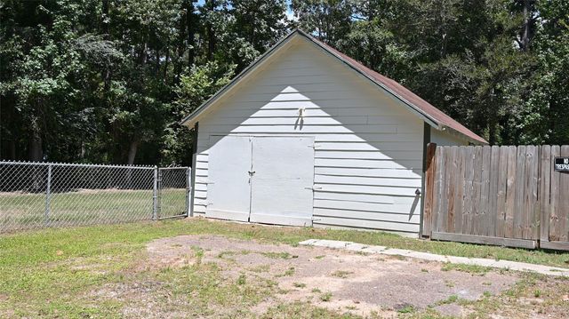 701 Clay Street, Cleveland, TX 77327
