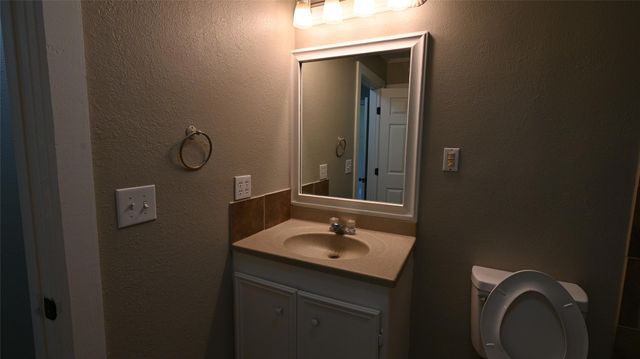 701 Clay Street, Cleveland, TX 77327