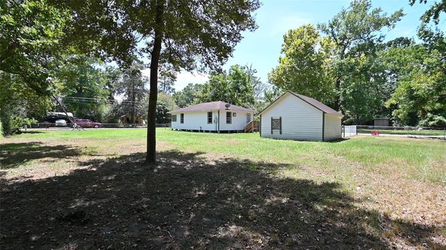 701 Clay Street, Cleveland, TX 77327