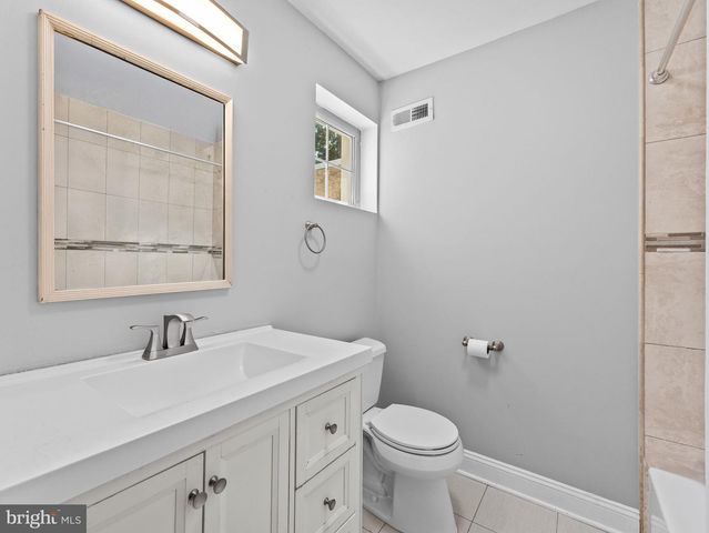 3026 W HARPER ST, Philadelphia, PA 19130