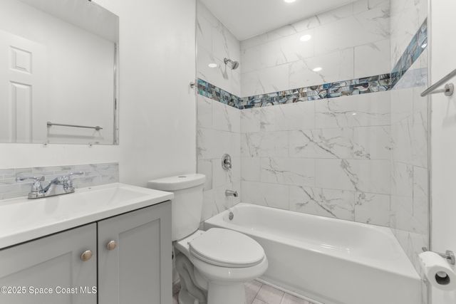 2747 Emerson Drive SE, Palm Bay, FL 32909