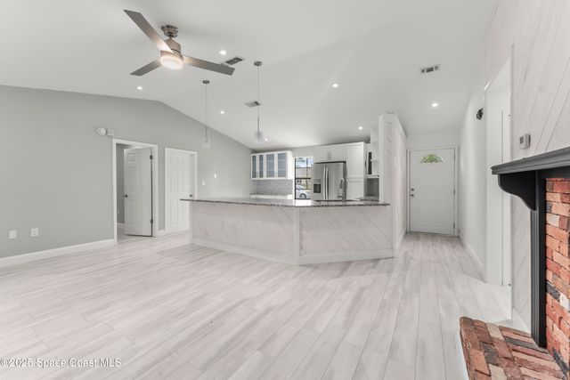 2747 Emerson Drive SE, Palm Bay, FL 32909