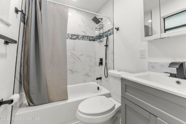 2747 Emerson Drive SE, Palm Bay, FL 32909