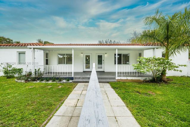 1029 NE 113 Street S South, Biscayne Park, FL 33161