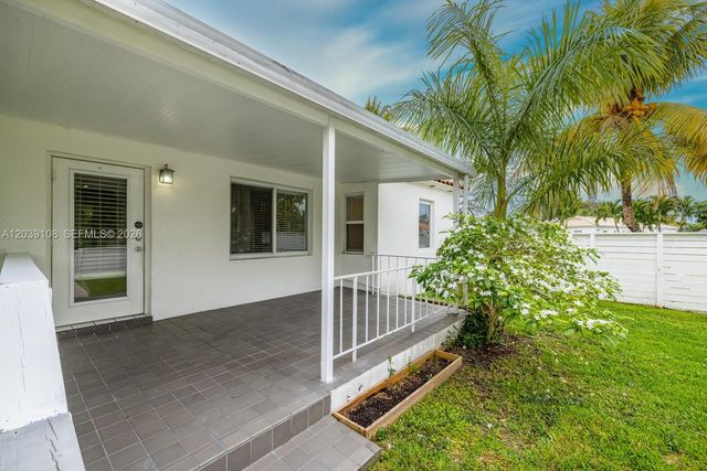 1029 NE 113 Street S South, Biscayne Park, FL 33161
