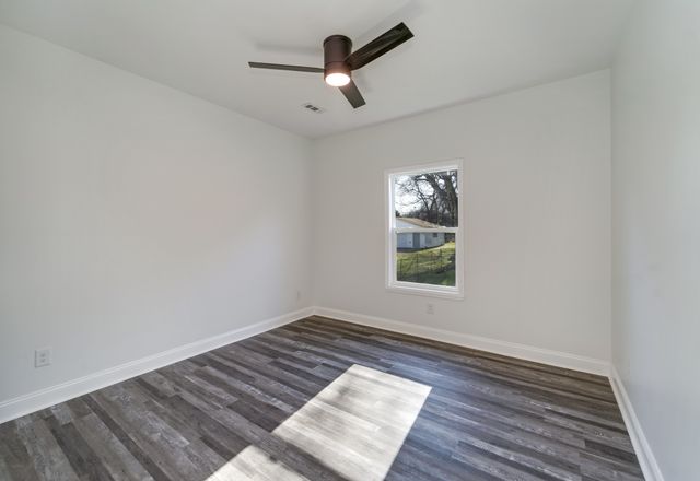 307 Wall St, Mount Pleasant, TN 38474