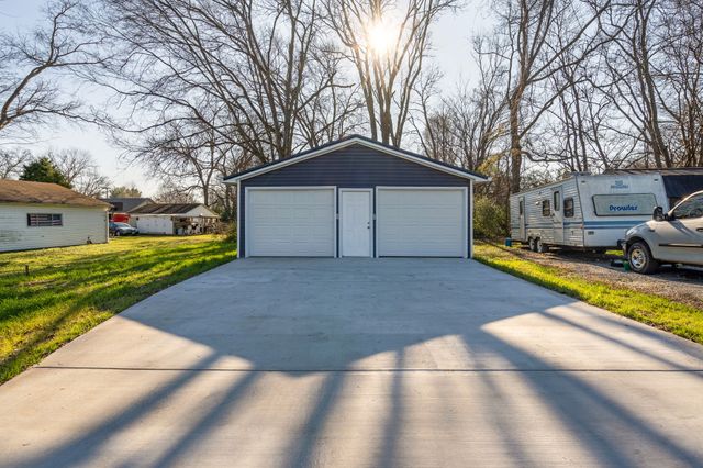 307 Wall St, Mount Pleasant, TN 38474