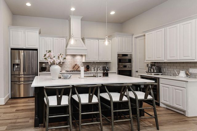114 Crescent City Drive, Montgomery, TX 77316