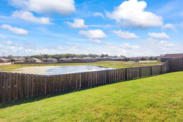 6100 Hoover Street, Bentonville, AR 72713