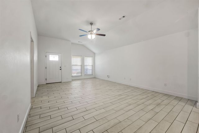 6100 Hoover Street, Bentonville, AR 72713
