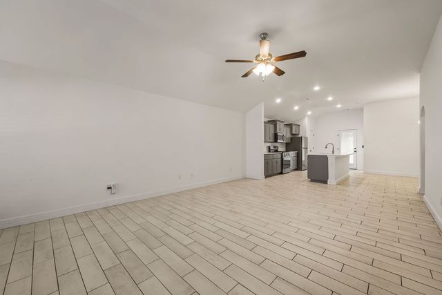 6100 Hoover Street, Bentonville, AR 72713