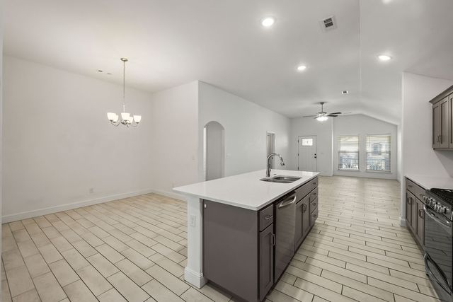 6100 Hoover Street, Bentonville, AR 72713