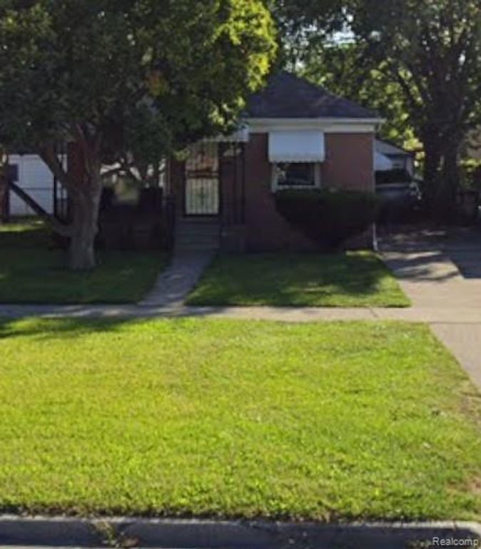 17386 Hoover Street, Detroit, MI 48205