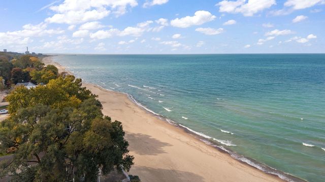2033 Lake Shore Drive, Long Beach, IN 46360