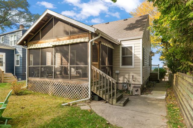 2033 Lake Shore Drive, Long Beach, IN 46360