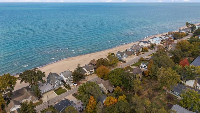 2033 Lake Shore Drive, Long Beach, IN 46360