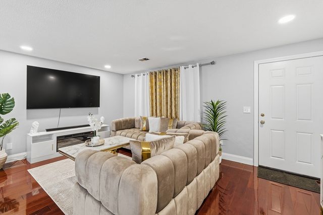 56 Dondi Rd, Brockton, MA 02302