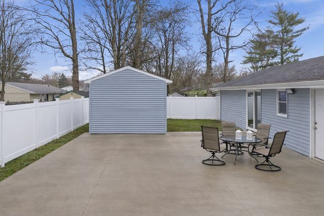 56 Dondi Rd, Brockton, MA 02302