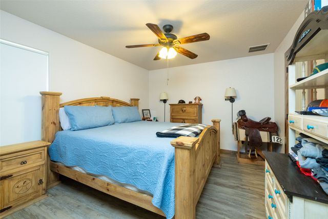 493 Browning Road, Bellevue, TX 76228