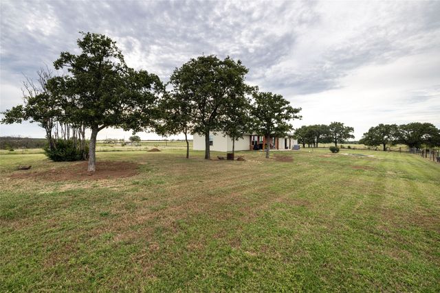493 Browning Road, Bellevue, TX 76228